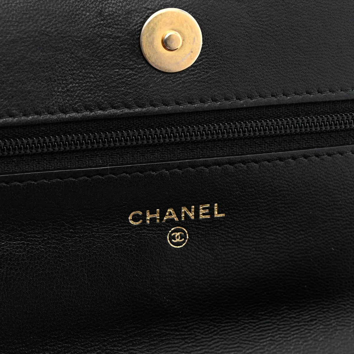 Lambskin Quilted Chanel 19 Wallet On Chain WOC Black wholesalehk.shop