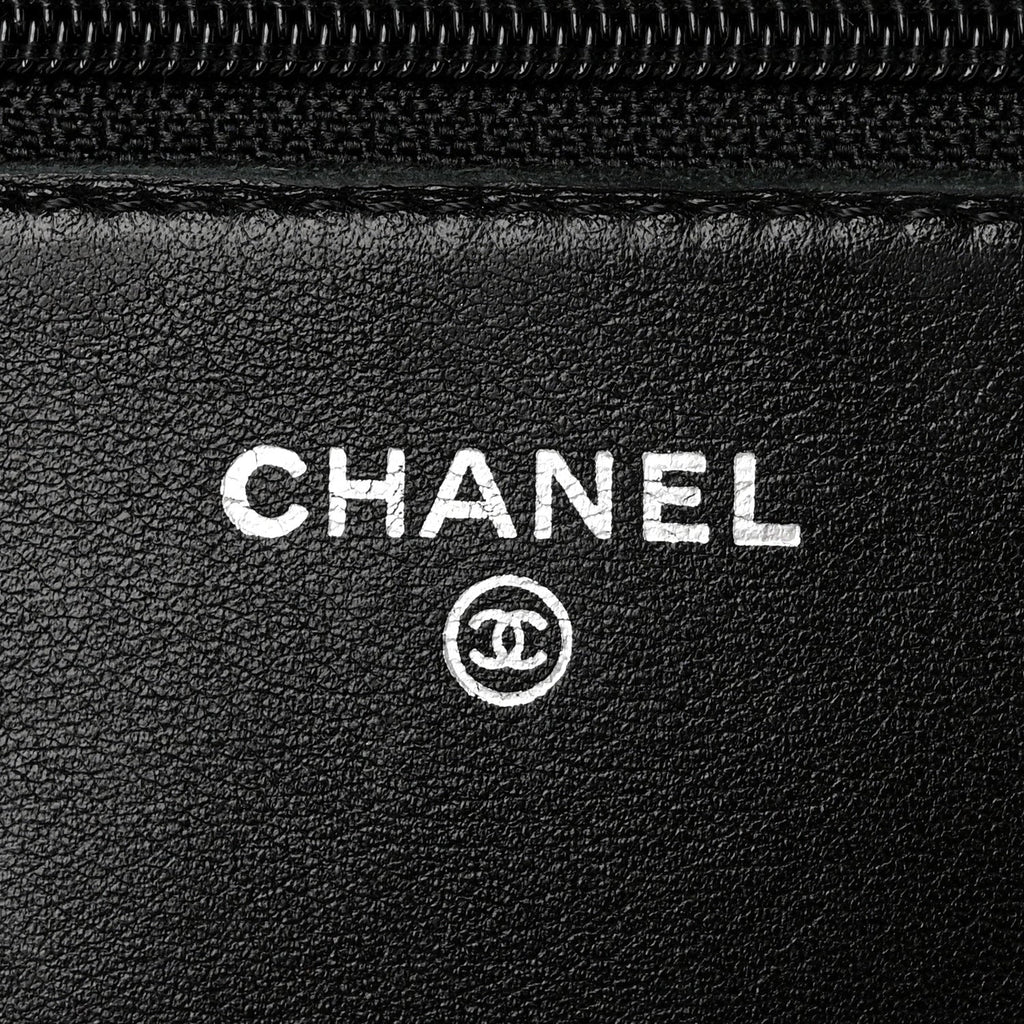 Patent Quilted Wallet On Chain WOC Black wholesalehk.shop