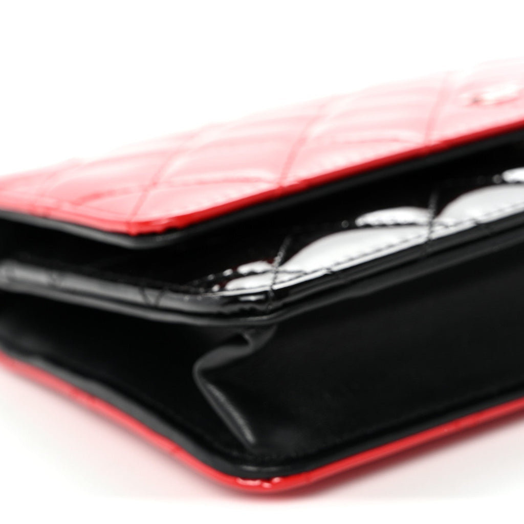 Patent Quilted Bi-Color Wallet On Chain WOC Red Black wholesalehk.shop