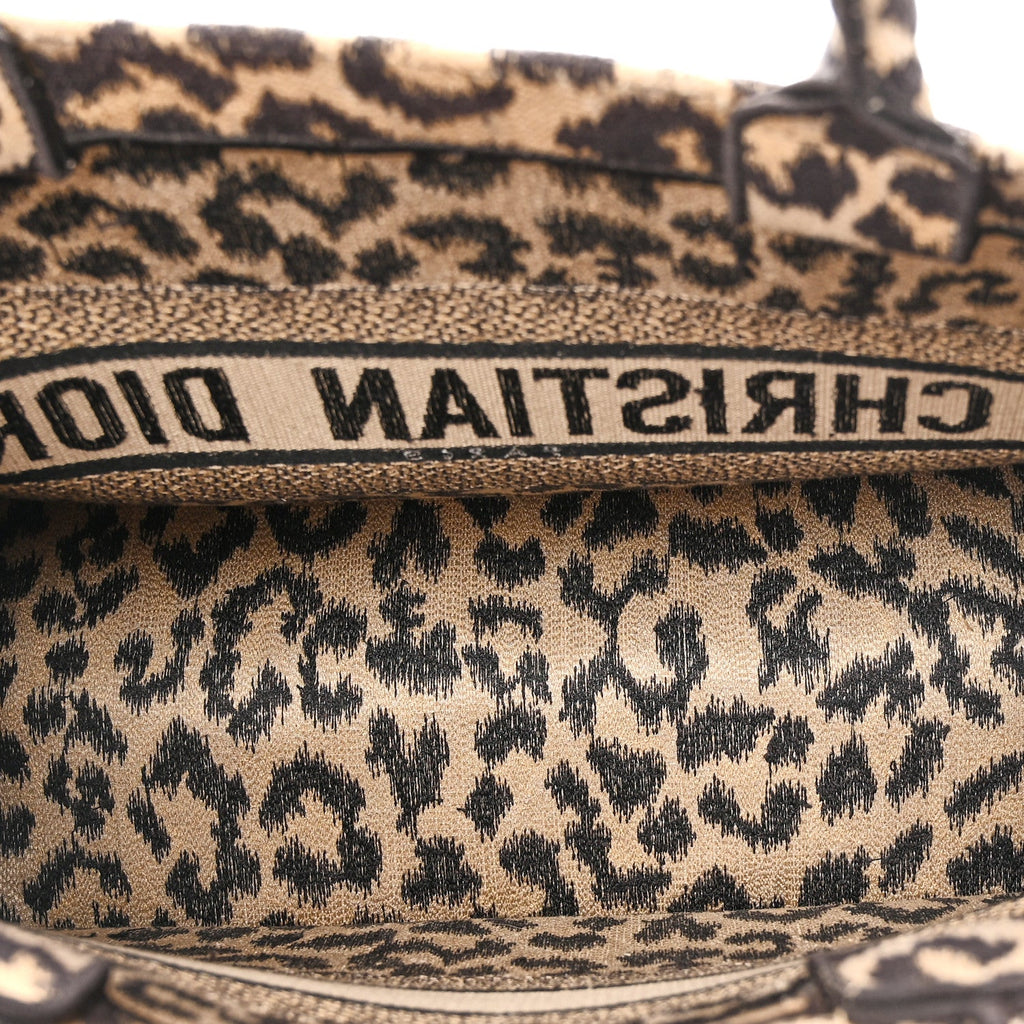 Canvas Mizza Embroidered Medium Leopard Book Tote Beige £¨ Direct shipment via from wholesalehk.shop