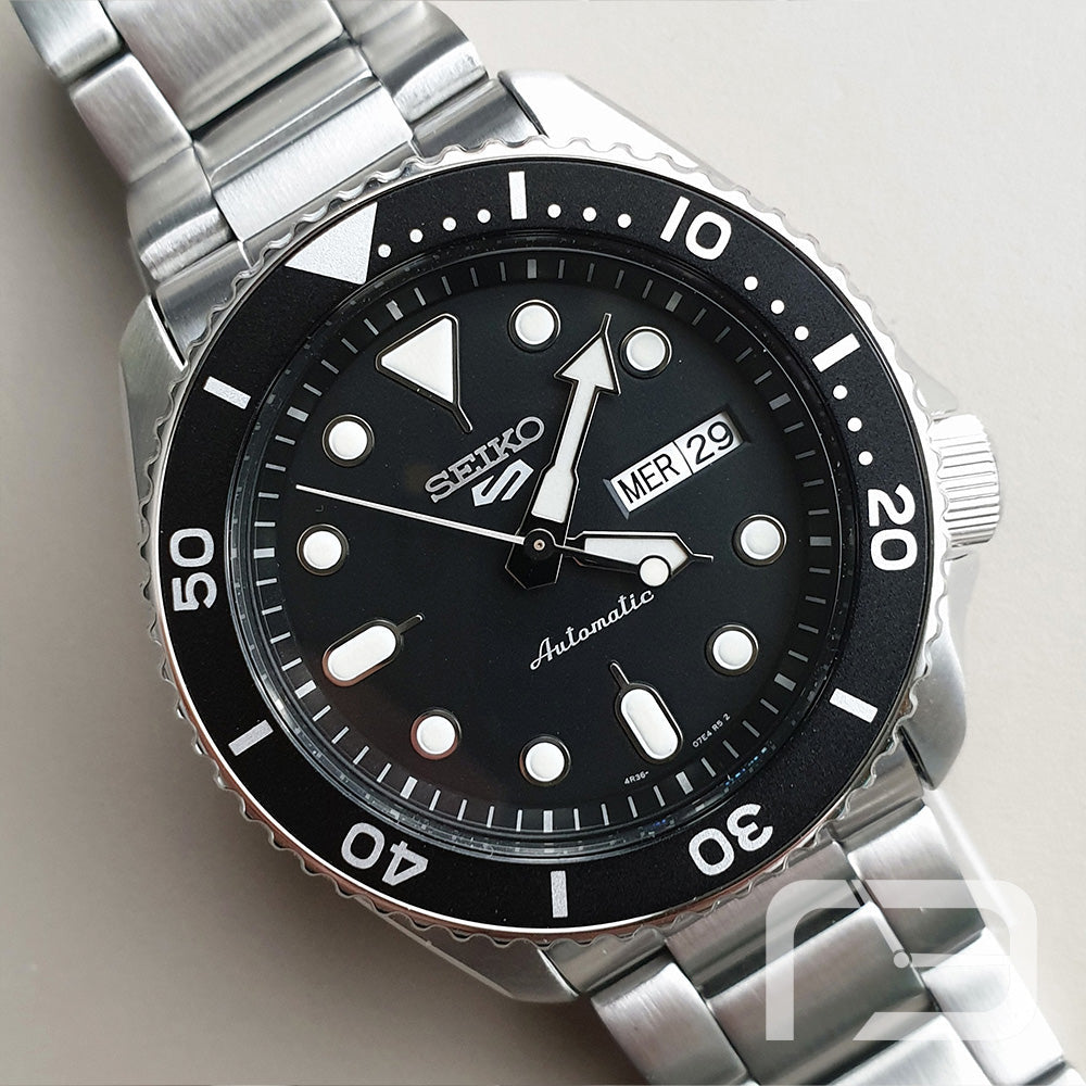 Seiko 5 Sports Automatic Day Date Black Dial Silver Steel Strap Watch for Men - SRPD55K1 wholesalehk.shop