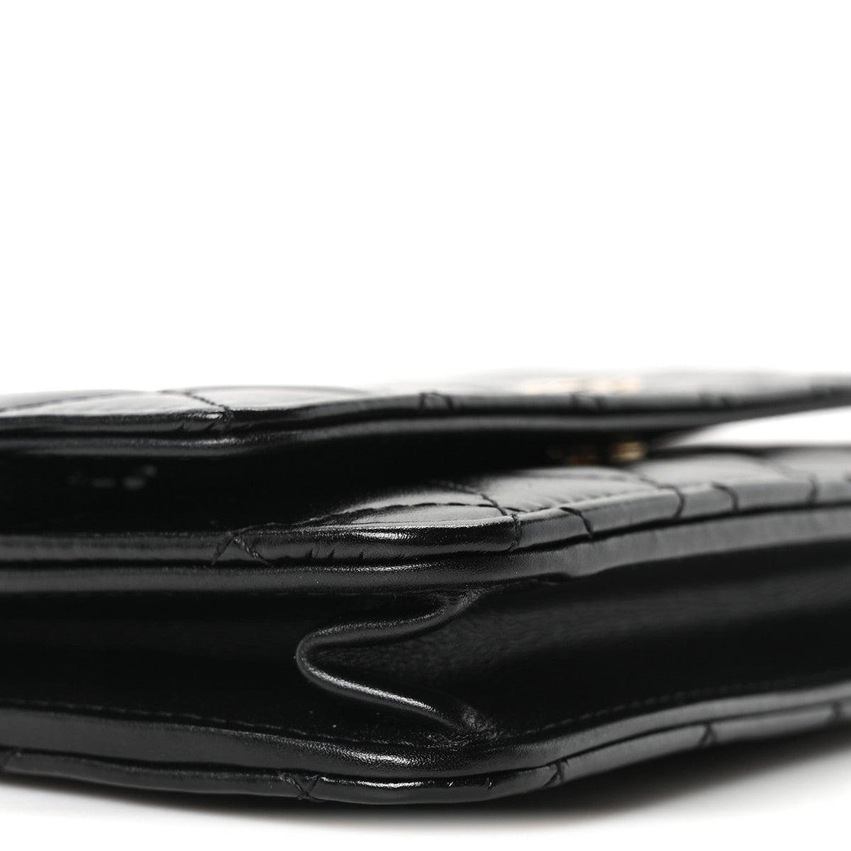 Calfskin Quilted Maxi Pearl Wallet On Chain WOC Black wholesalehk.shop