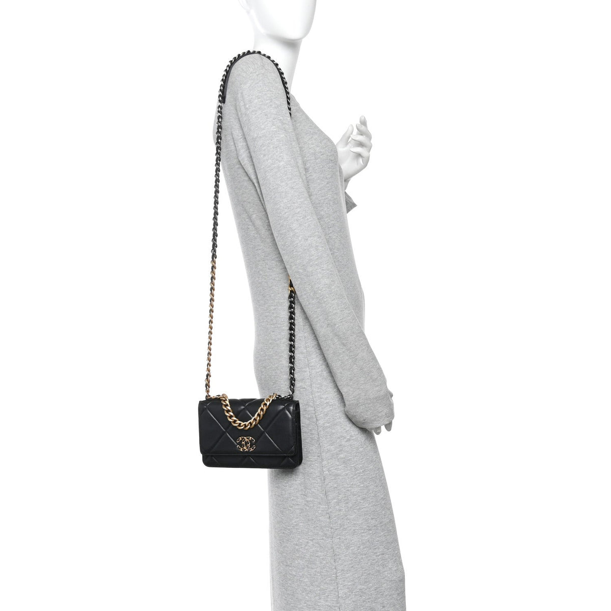 Lambskin Quilted Chanel 19 Wallet On Chain WOC Black wholesalehk.shop
