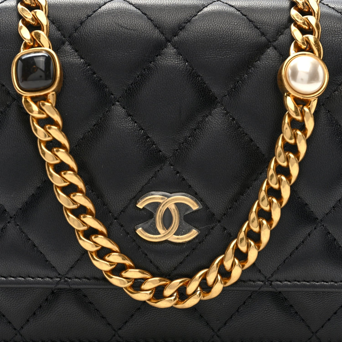 Lambskin Quilted CC Pearl Enamel Clutch on Chain WOC Black wholesalehk.shop