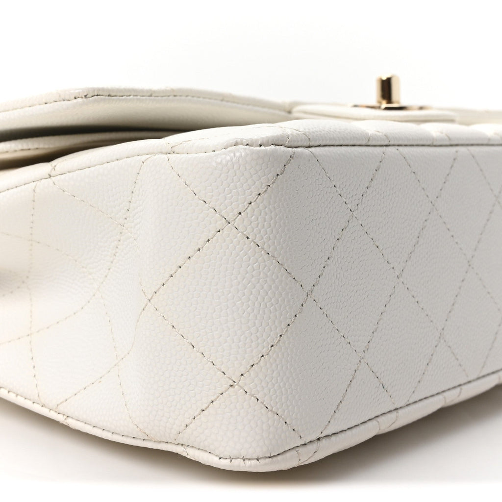 Caviar Quilted Medium Double Flap White wholesalehk.shop