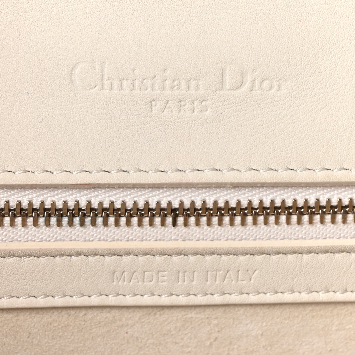 Ultra Matte Calfskin Small Diorama Flap Bag White ¡§ Direct shipment via from wholesalehk.shop