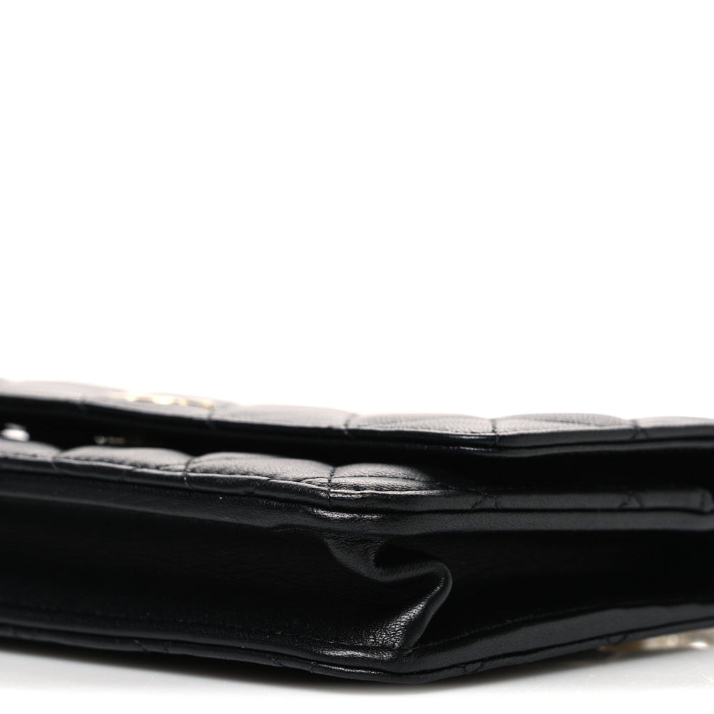 Lambskin Quilted Pearl Wallet On Chain WOC Black wholesalehk.shop