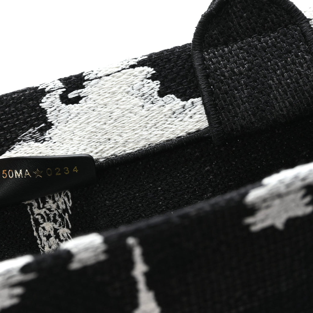 Canvas Embroidered Medium Paris Book Tote Black White £¨ Direct shipment via from wholesalehk.shop