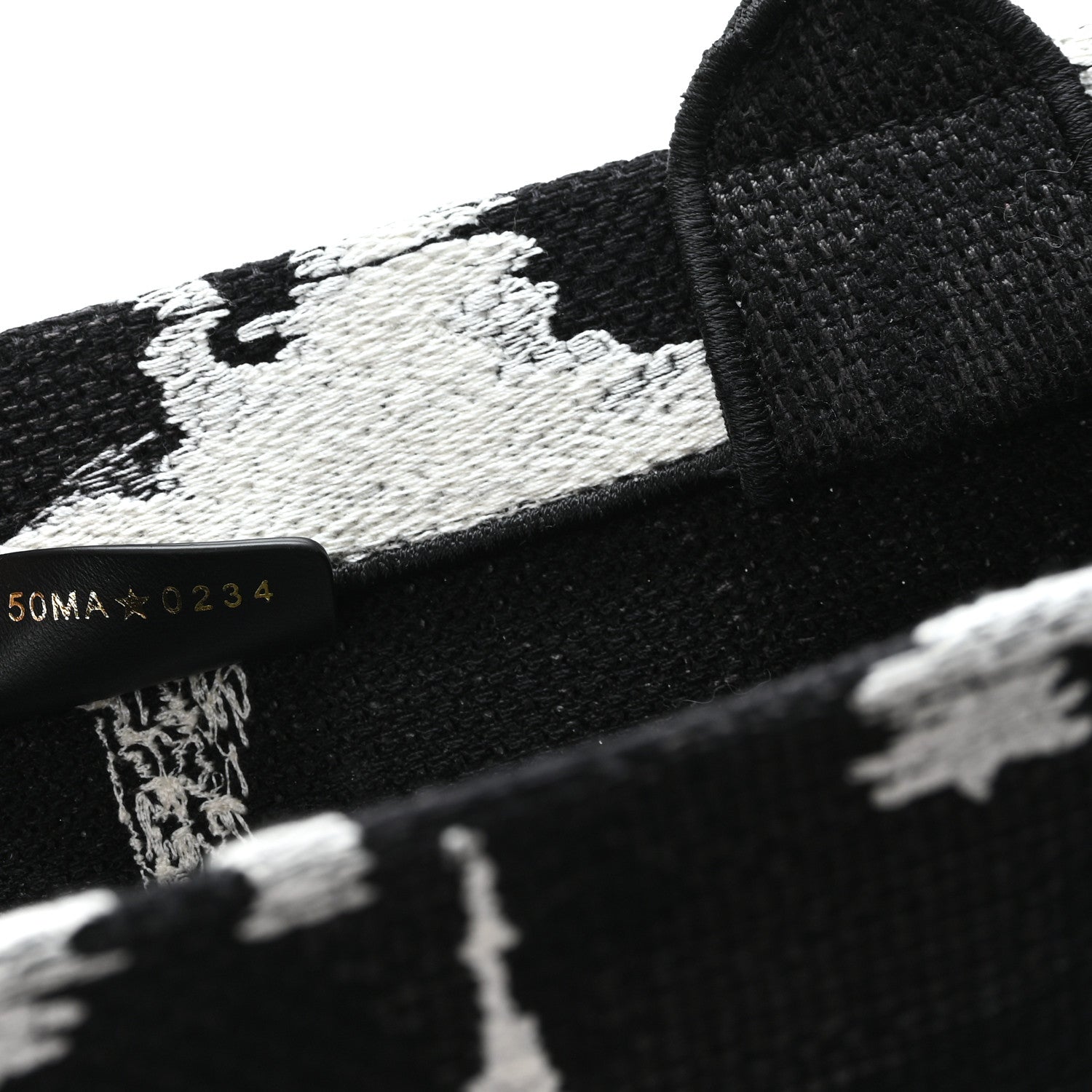 Canvas Embroidered Medium Paris Book Tote Black White £¨ Direct shipment via from wholesalehk.shop