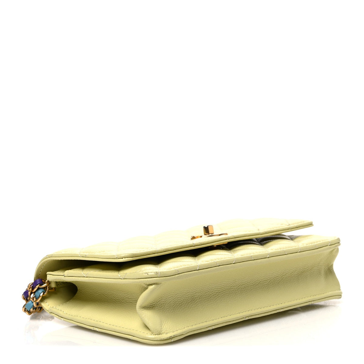Caviar Quilted CC Turn Lock Wallet On Chain WOC Light Green wholesalehk.shop