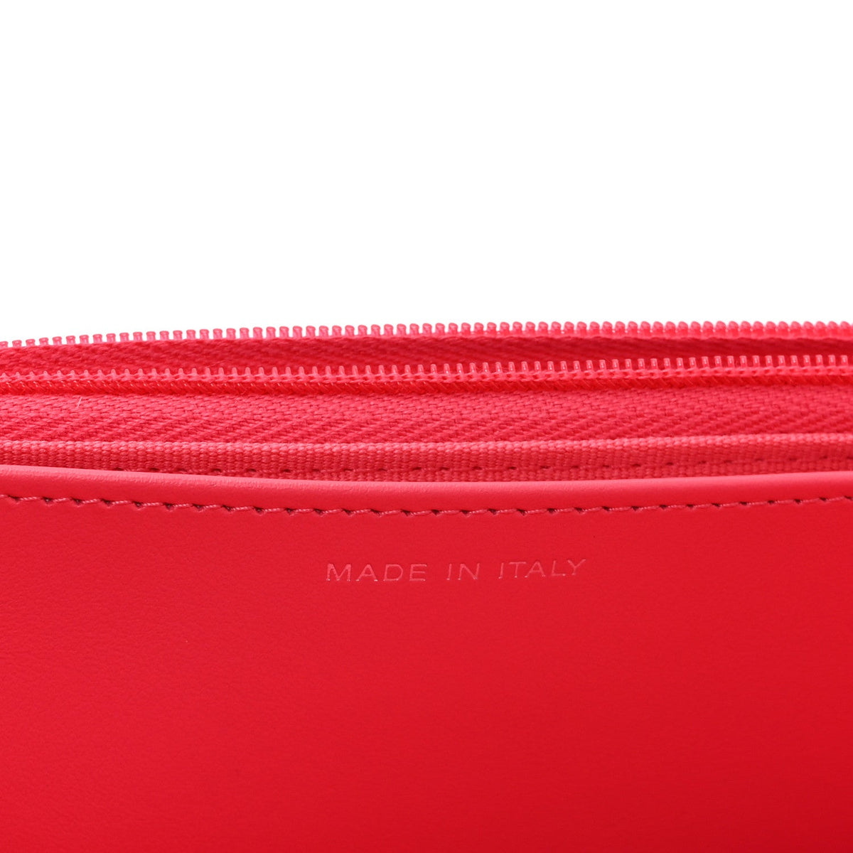 Caviar Quilted Wallet On Chain WOC Dark Pink wholesalehk.shop
