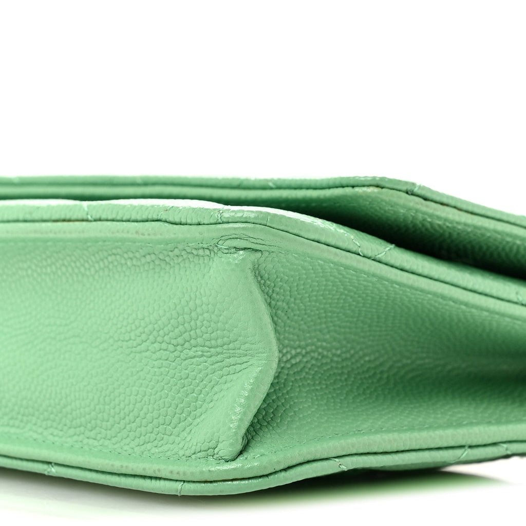 Caviar Quilted Wallet On Chain WOC Green wholesalehk.shop