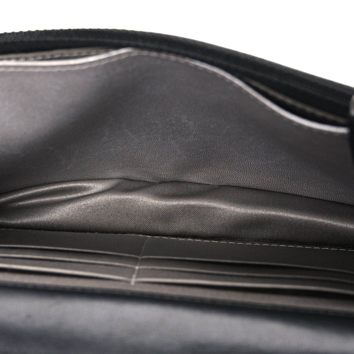 Lambskin Camellia Embossed Wallet on Chain WOC Black wholesalehk.shop