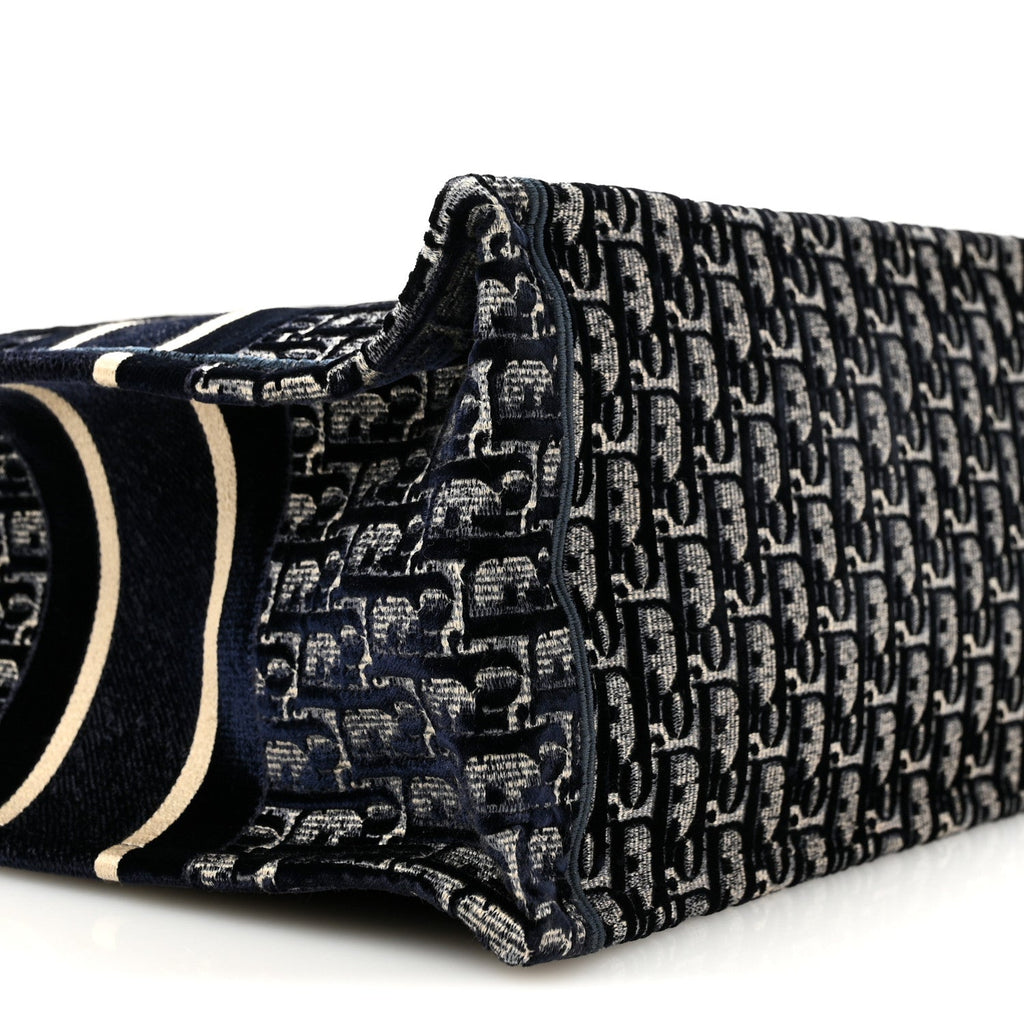Oblique Velvet Medium Book Tote Blue Multicolor £¨ Direct shipment via from wholesalehk.shop