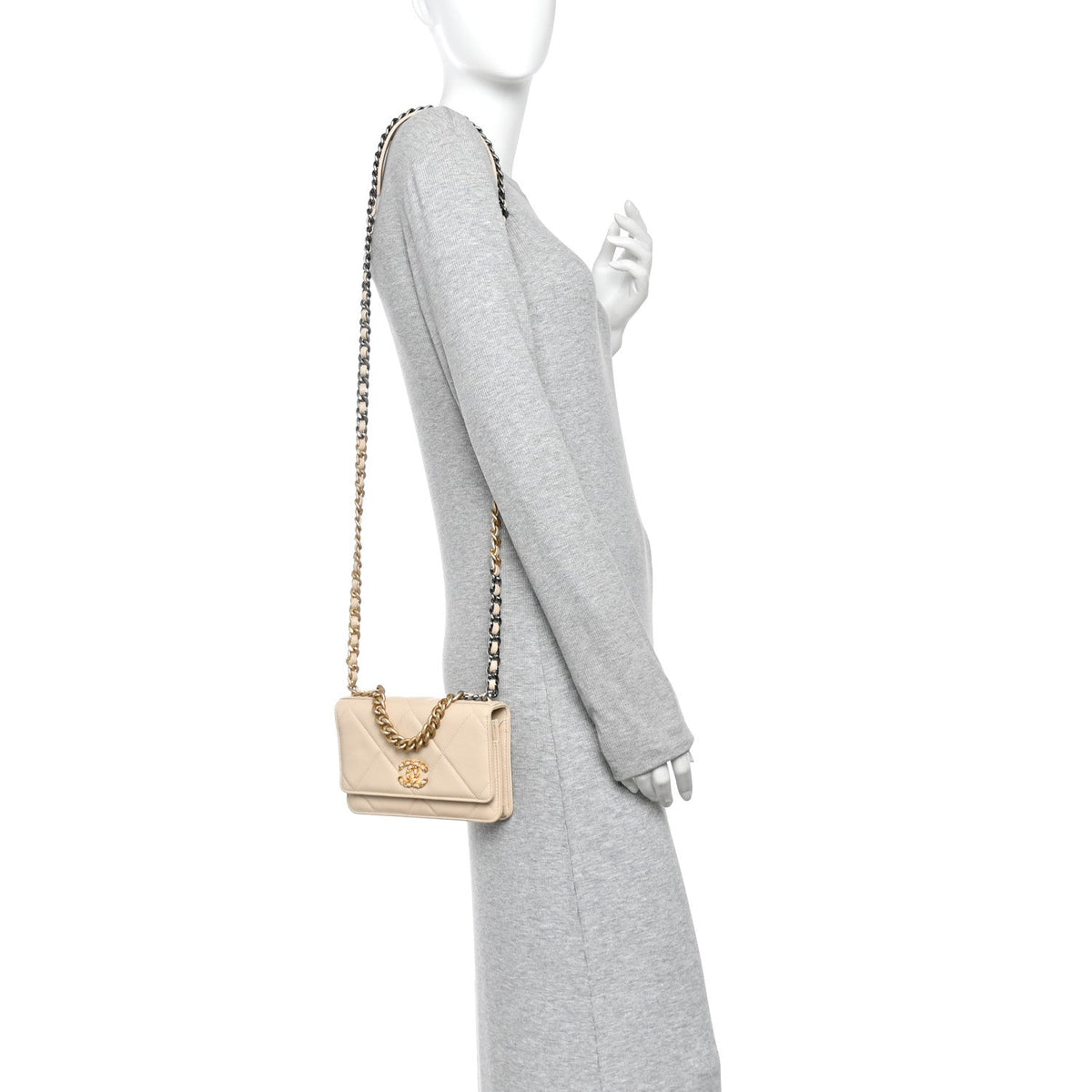 Lambskin Quilted Chanel 19 Wallet On Chain WOC Beige wholesalehk.shop