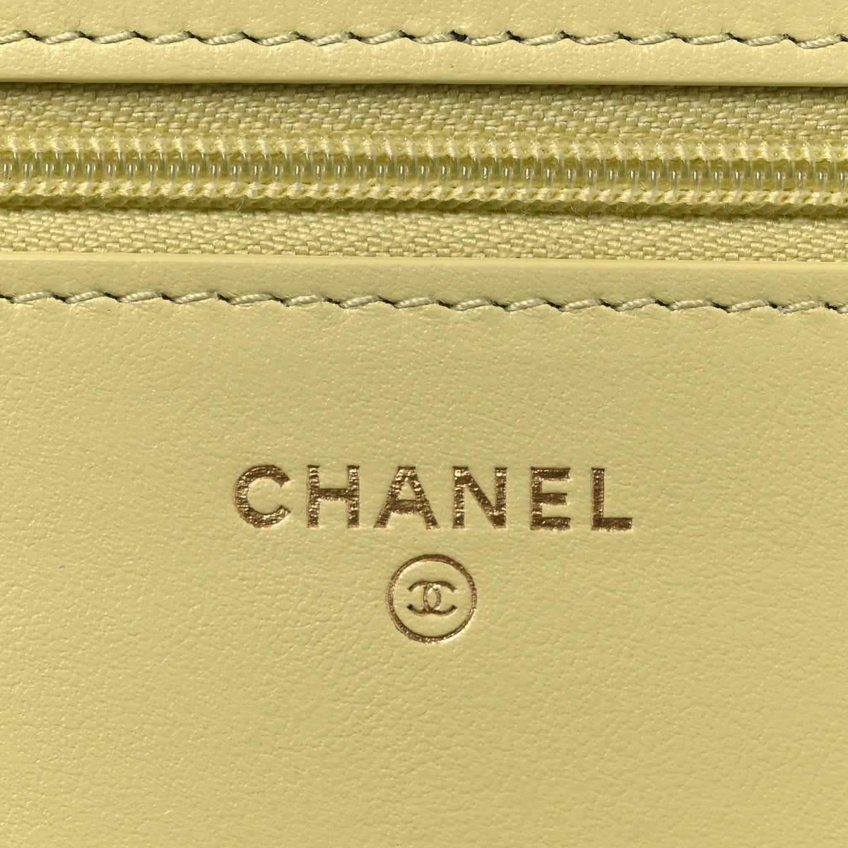Calfskin Quilted Perfect Fit Wallet On Chain WOC Yellow wholesalehk.shop