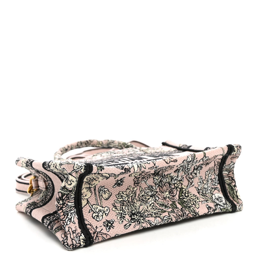 Canvas Embroidered Mini Book Tote With Strap Pink Multicolor £¨ Direct shipment via from wholesalehk.shop