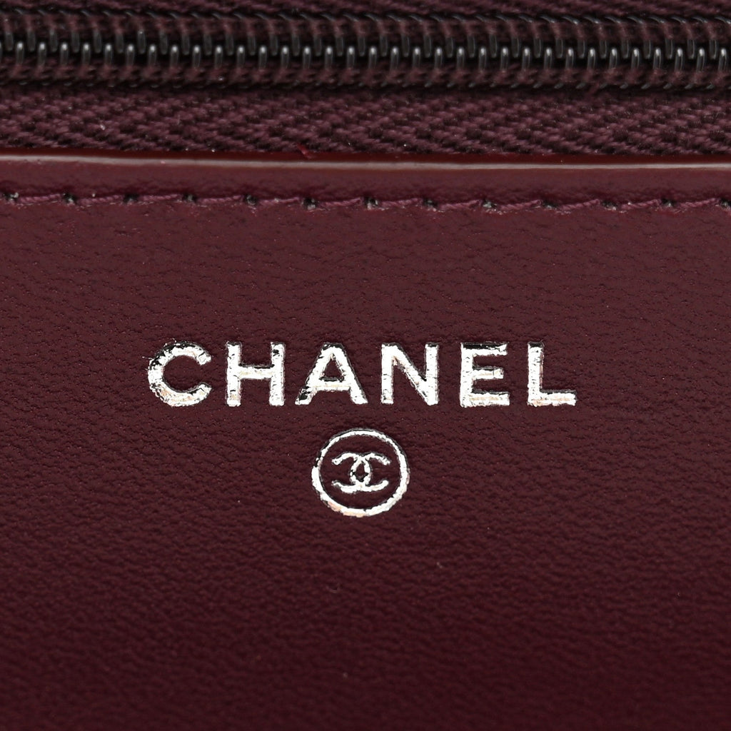 Lambskin Quilted Enamel CC Wallet On Chain WOC Burgundy wholesalehk.shop