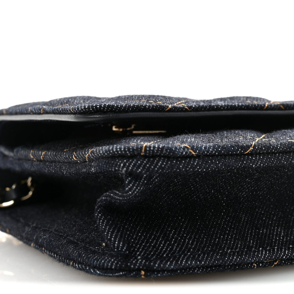 Denim Quilted CC Turnlock Wallet On Chain WOC Dark Blue Orange wholesalehk.shop