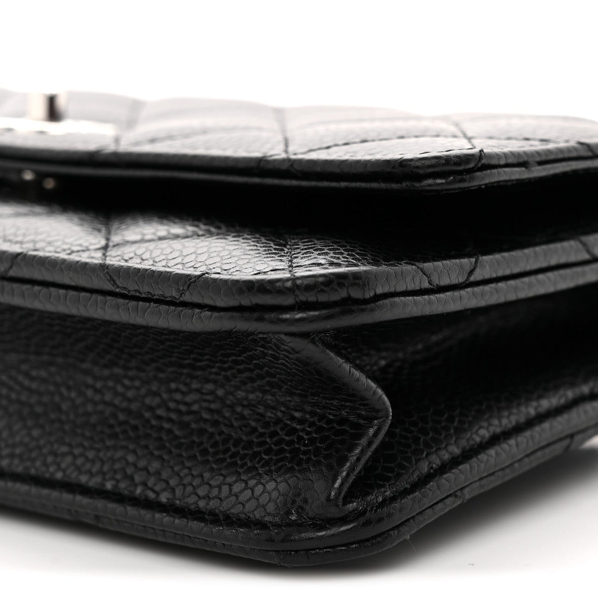 Caviar Quilted CC Turnlock Wallet On Chain WOC Black wholesalehk.shop