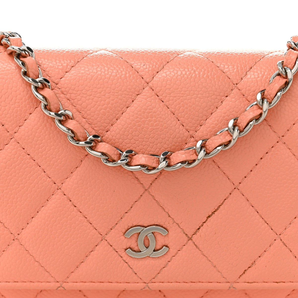 Caviar Quilted Mini Wallet On Chain WOC Coral wholesalehk.shop