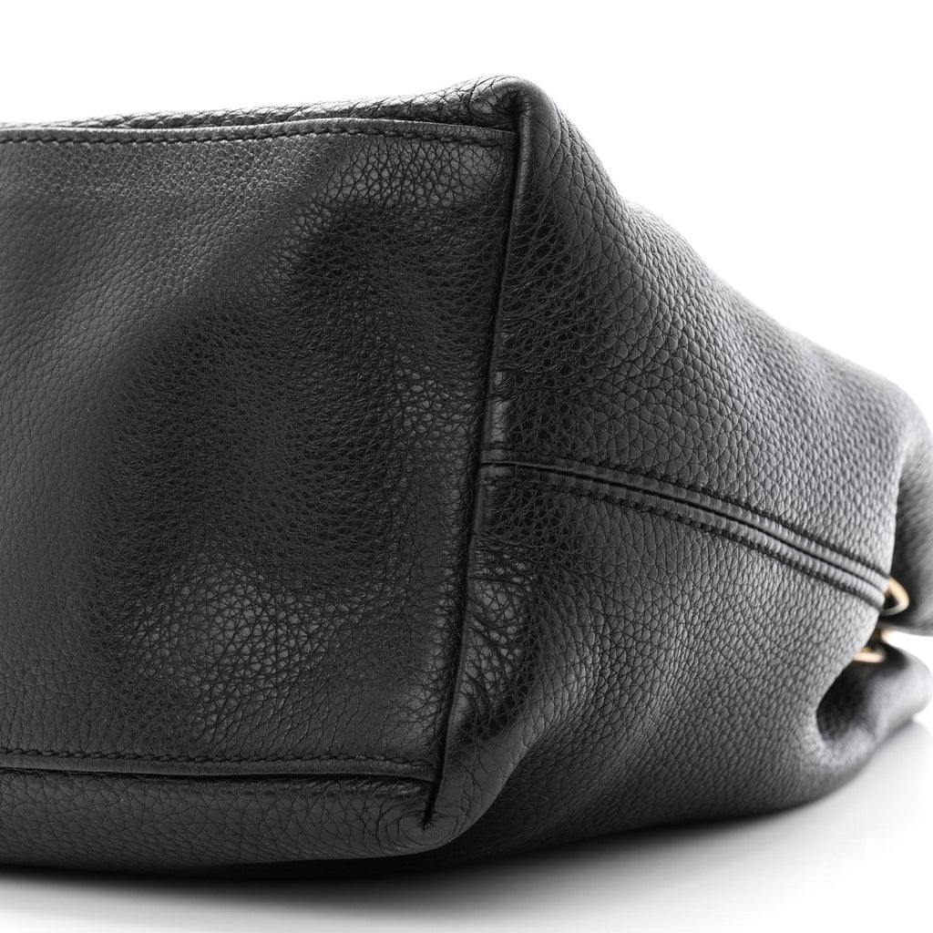 Pebbled Calfskin Medium Soho Chain Shoulder Bag Black wholesalehk.shop