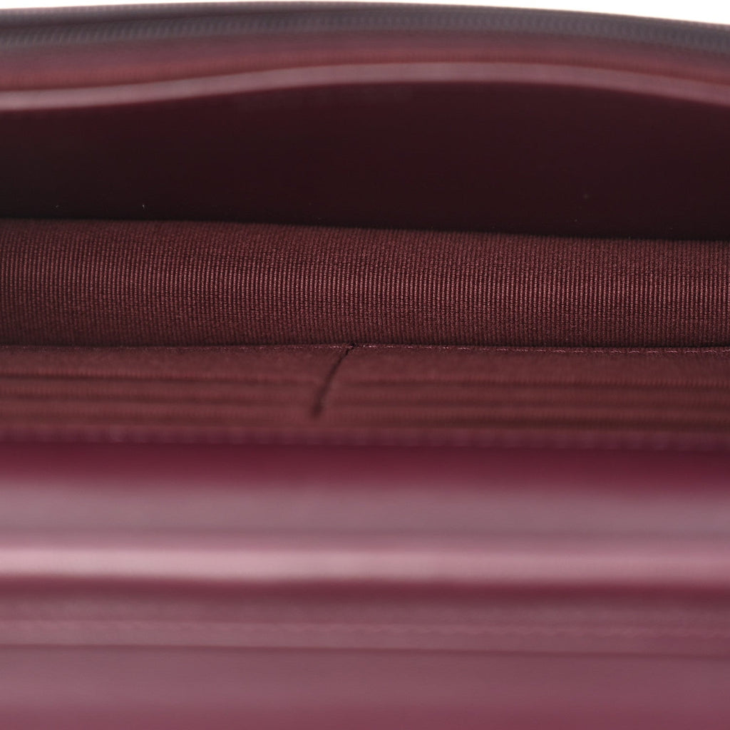Lambskin Quilted Enamel CC Wallet On Chain WOC Burgundy wholesalehk.shop