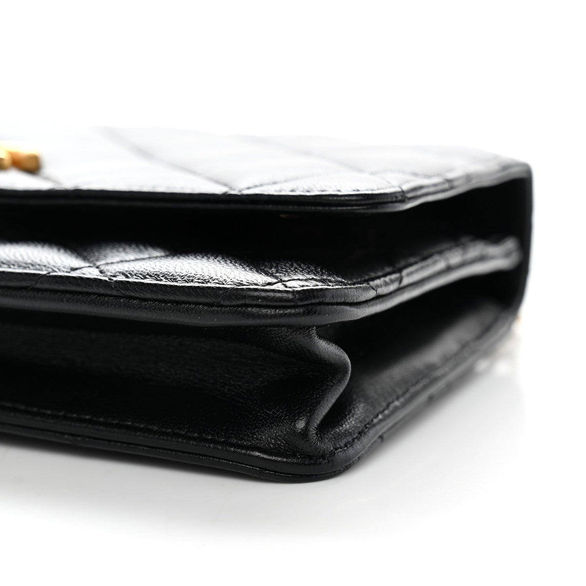 Lambskin Quilted Sweetheart Wallet On Chain WOC Black wholesalehk.shop