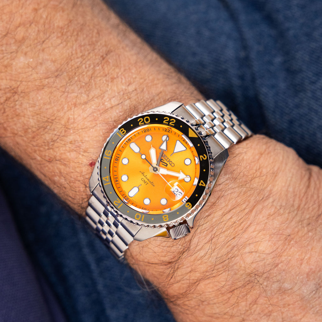 Seiko 5 Sports Automatic Orange Dial Silver Steel Strap Watch For Men - SRPD59K1 wholesalehk.shop