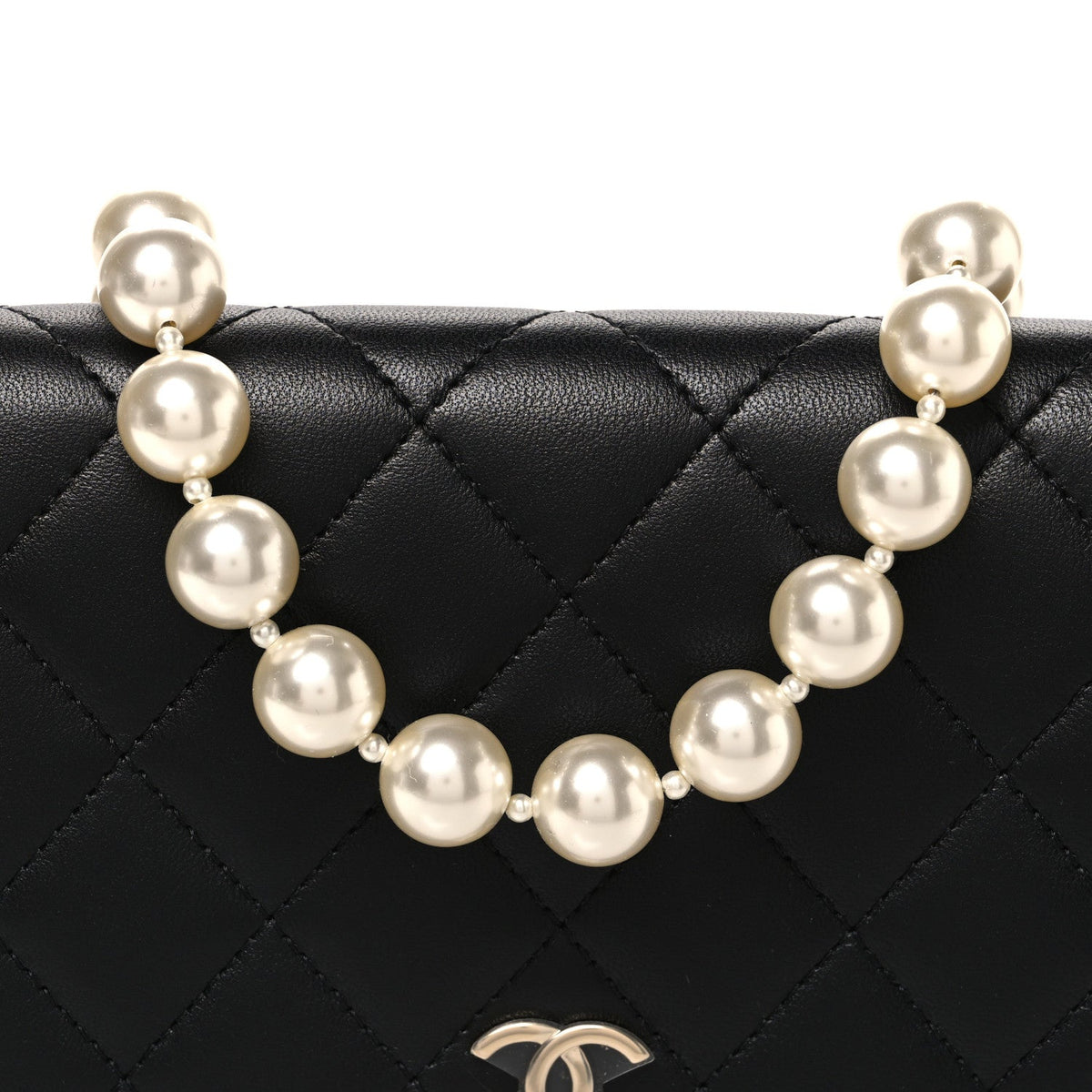 Lambskin Quilted Pearl Wallet On Chain WOC Black wholesalehk.shop
