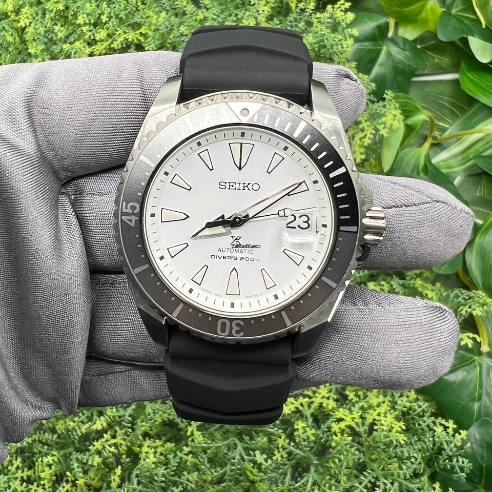 Seiko Shogun Prospex Titanium Divers Automatic White Dial Black Rubber Strap Watch For Men - SPB191J1 wholesalehk.shop
