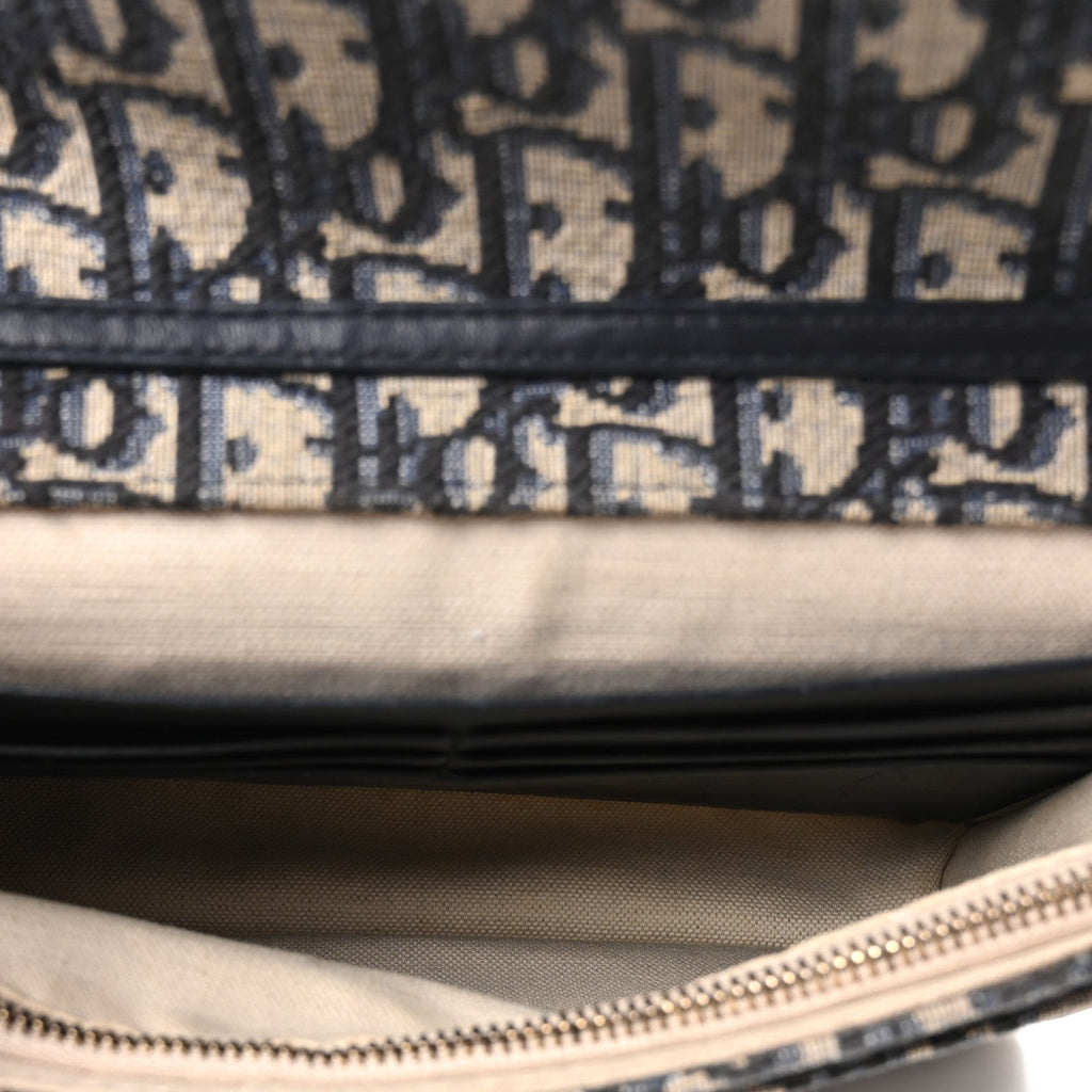 Oblique Saddle Chain Pouch Blue wholesalehk.shop
