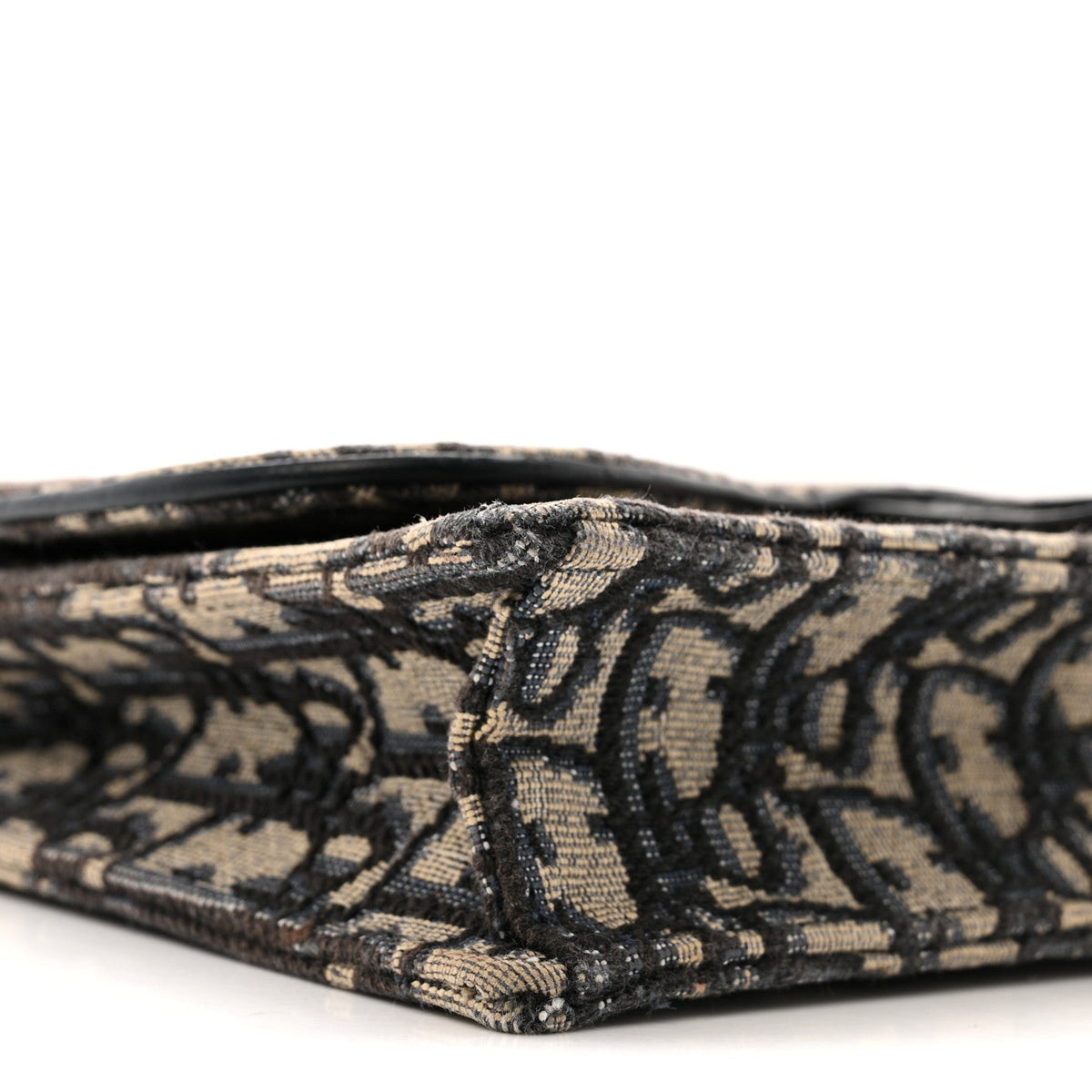 Oblique Saddle Chain Pouch Blue wholesalehk.shop