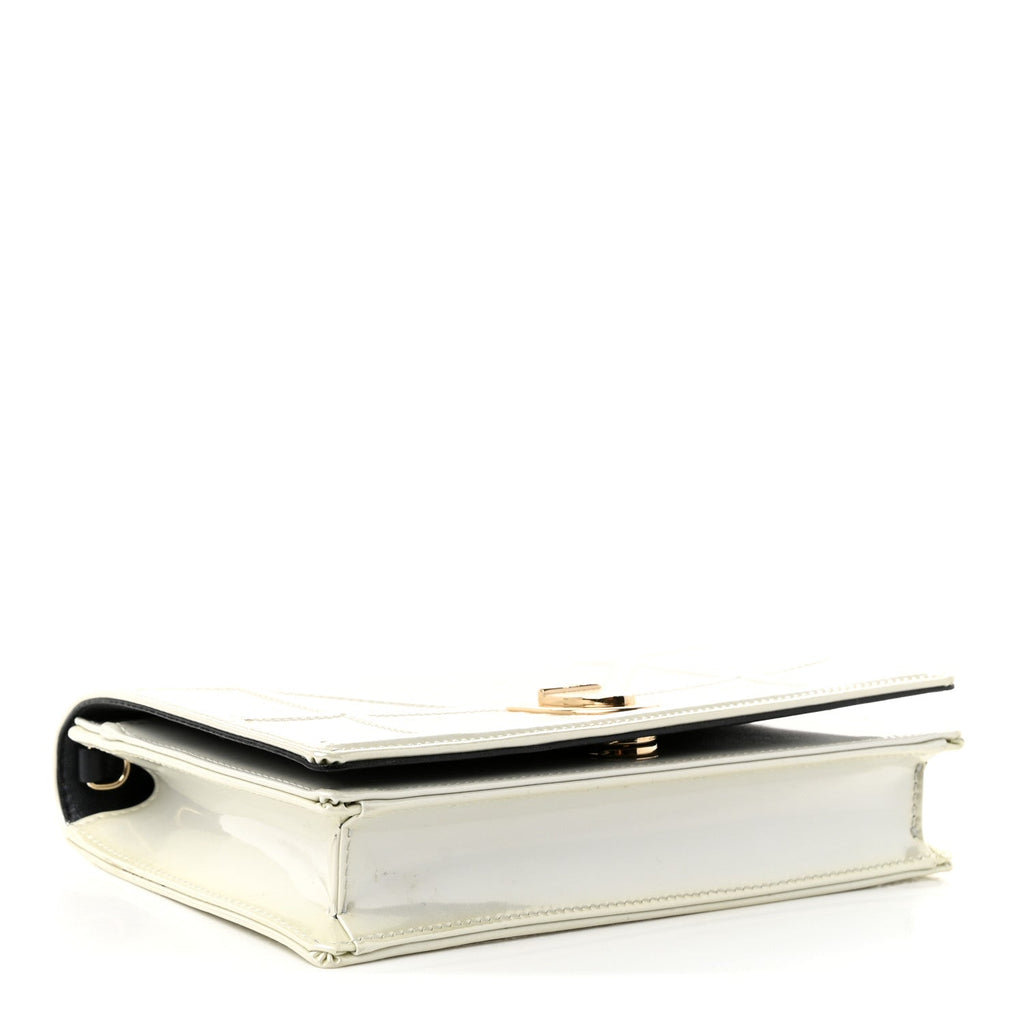 Patent Micro-Cannage Diorama Wallet on Chain Pouch Metallic White ¡§ Direct shipment via from wholesalehk.shop
