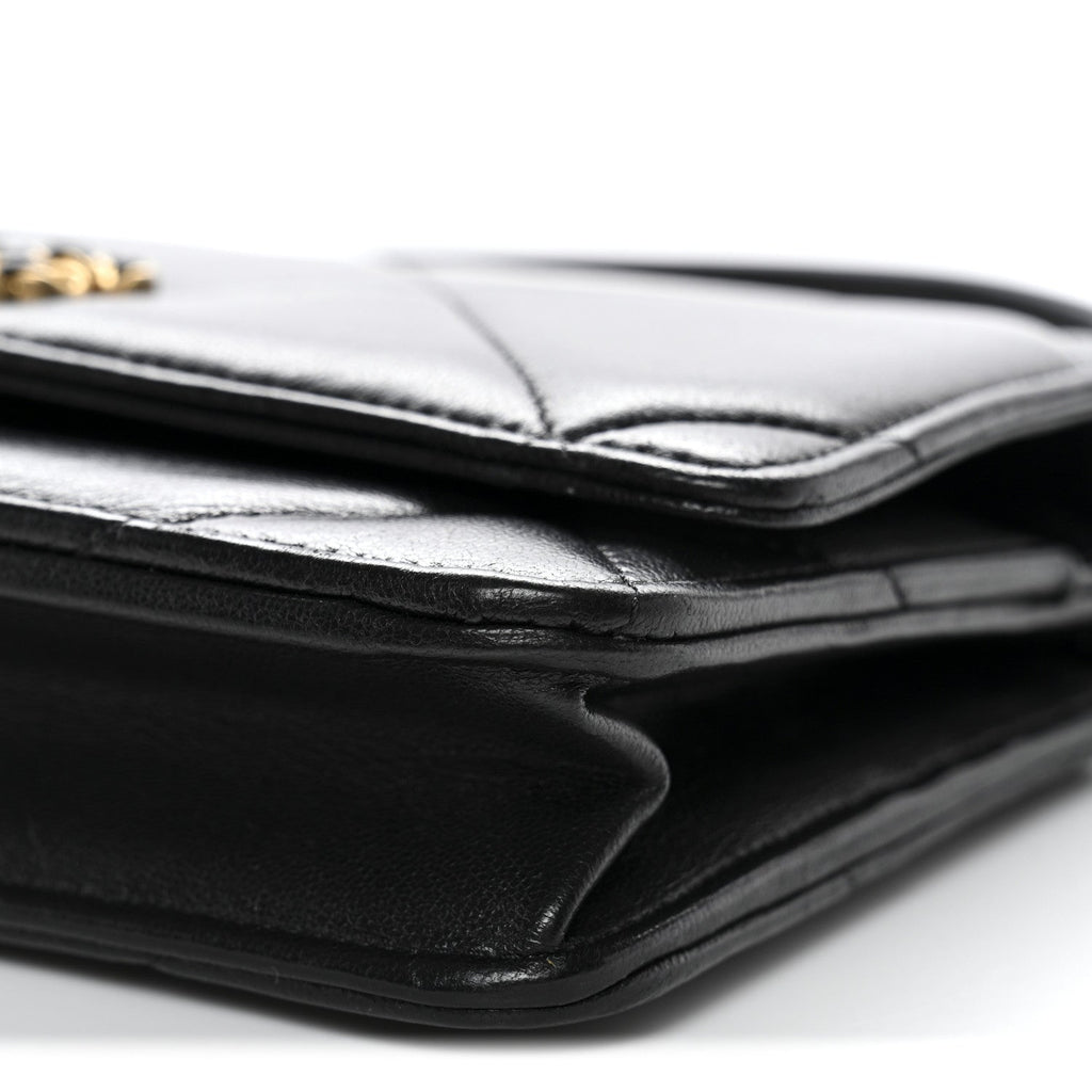 Lambskin Quilted Chanel 19 Wallet On Chain WOC Black wholesalehk.shop