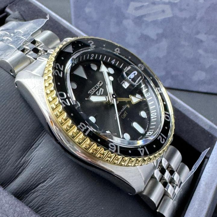 Seiko 5 Sports GMT US Special Edition Automatic Grey Dial Silver Steel Strap Watch For Men - SSK021K1 wholesalehk.shop