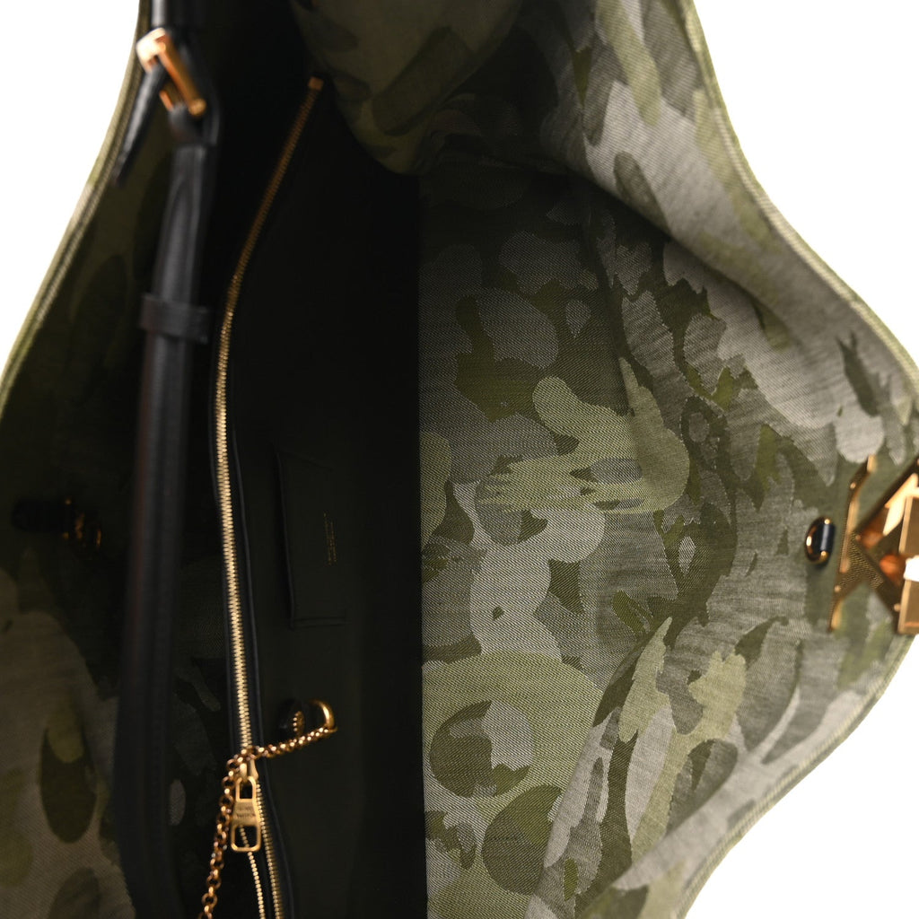 LV X TM Washed Denim Artycapucines Camouflage XXXL Khaki £¨ Direct shipment via from wholesalehk.shop