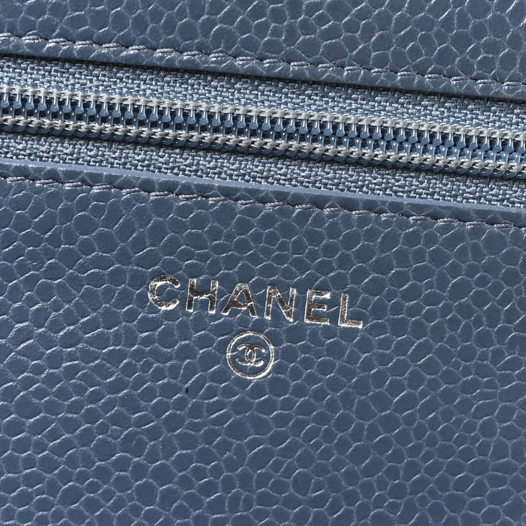 Caviar Quilted Wallet on Chain WOC Blue wholesalehk.shop