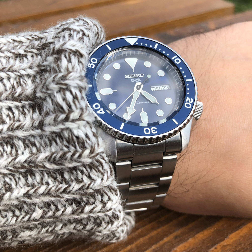 Seiko 5 Sports Automatic Analog Blue Dial Silver Steel Strap Watch For Men - SRPD51K1 wholesalehk.shop