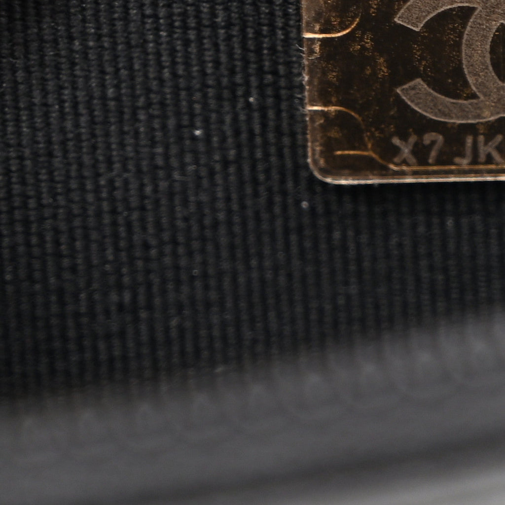 Caviar Quilted Chain Around Boy Wallet On Chain WOC Black wholesalehk.shop