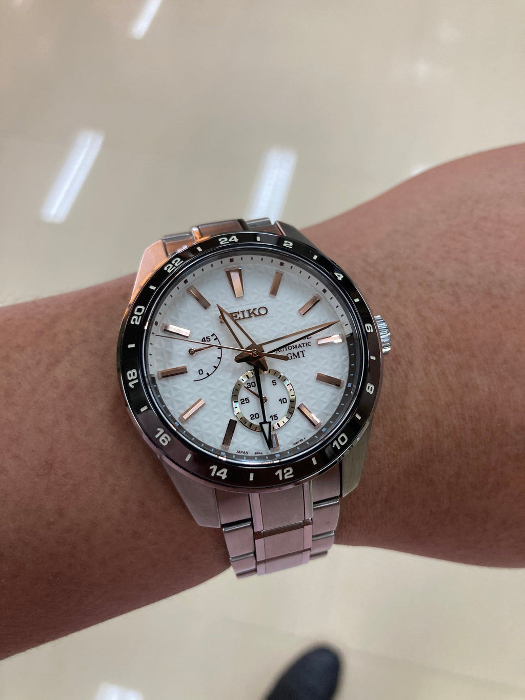 Seiko Presage Sharp Edged Series Automatic GMT Champagne Dial Silver Steel Strap Watch For Men - SPB273J1 wholesalehk.shop