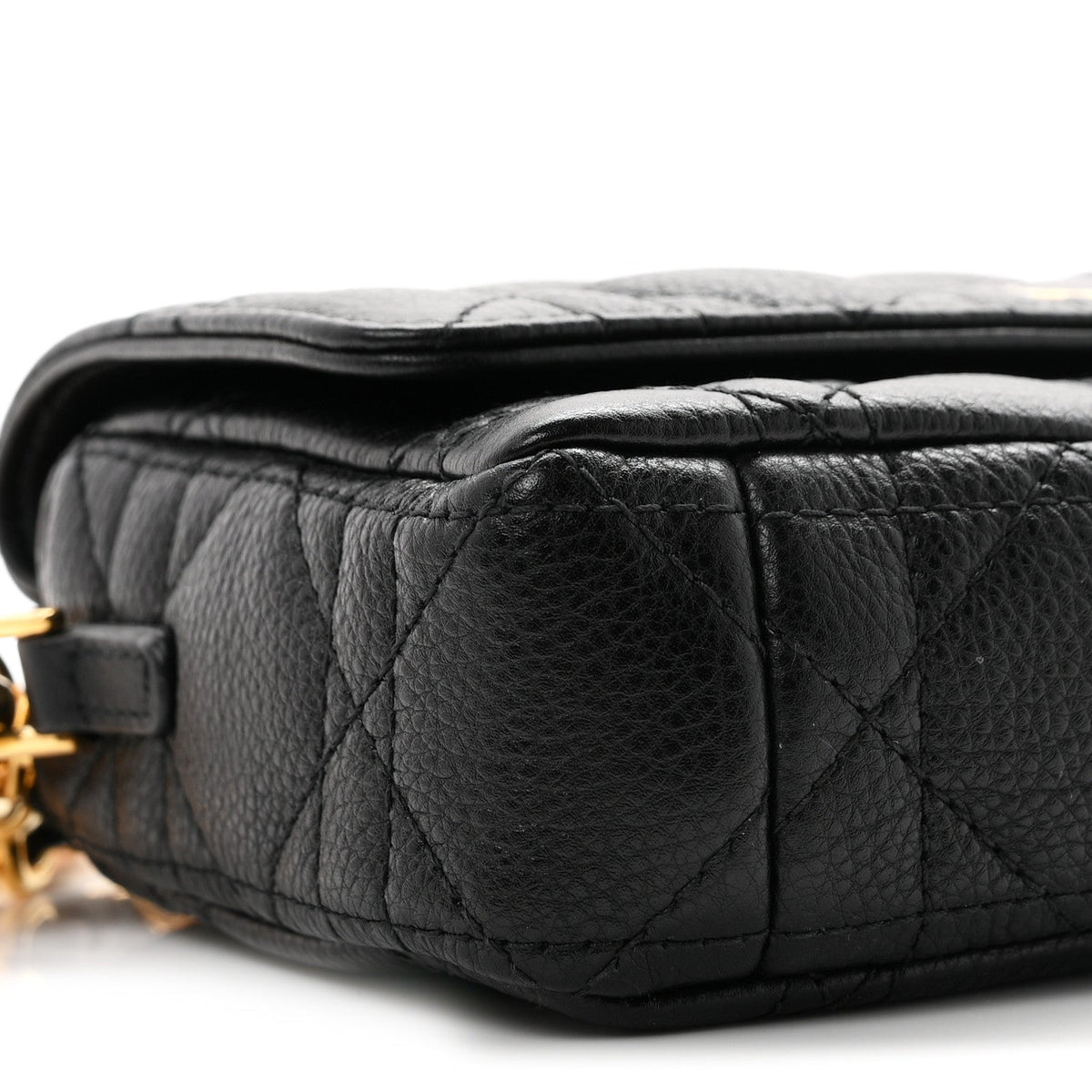Supple Calfskin Cannage Caro Pouch With Chain  Black wholesalehk.shop