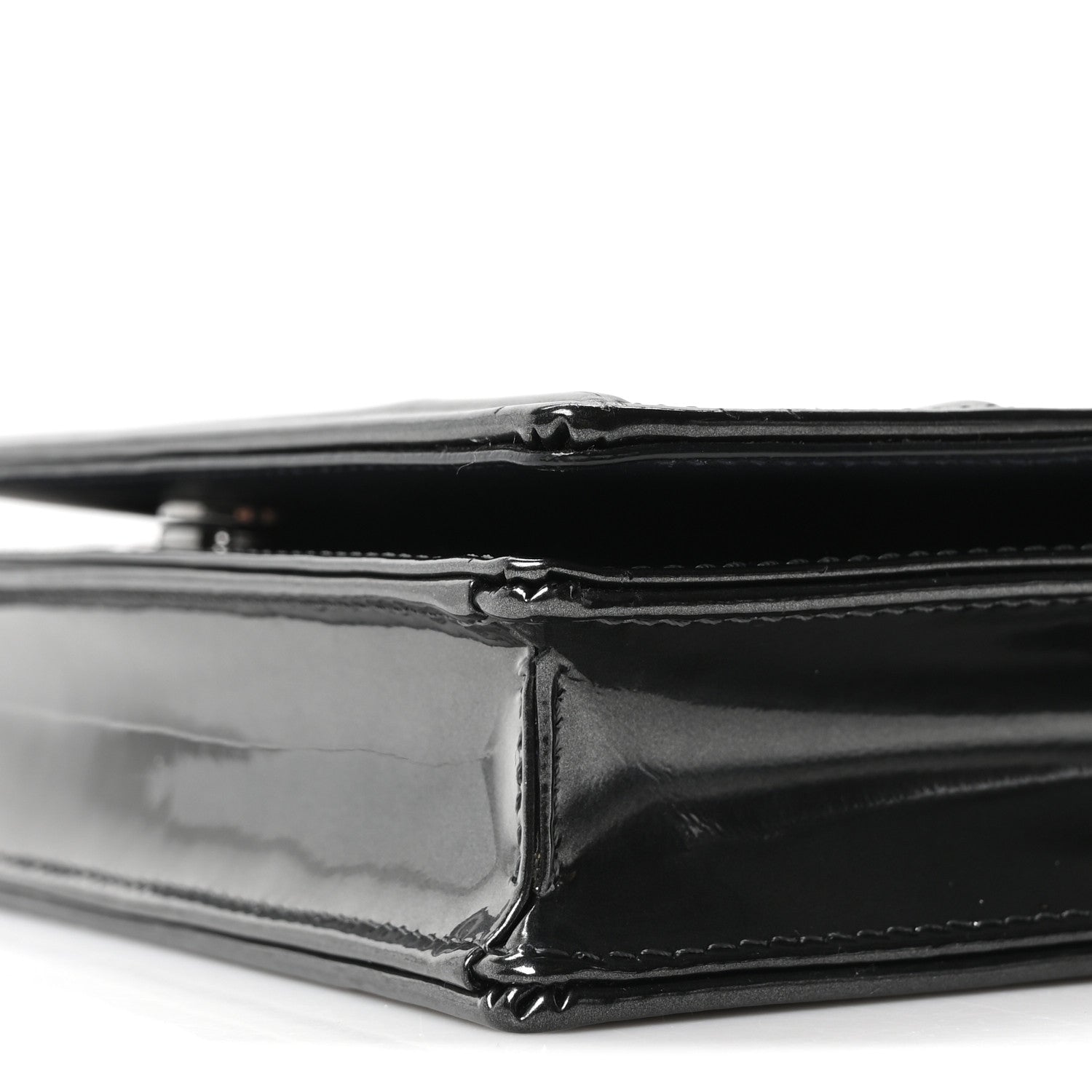 Metallic Patent Micro-Cannage Diorama Wallet on Chain Pouch Onyx Black ¡§ Direct shipment via from wholesalehk.shop