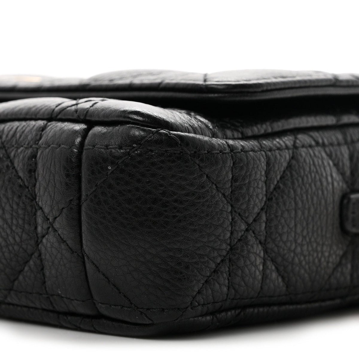Supple Calfskin Cannage Caro Pouch With Chain  Black wholesalehk.shop