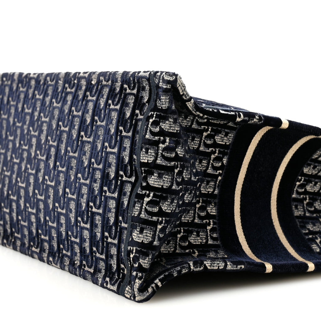 Oblique Velvet Medium Book Tote Blue Multicolor £¨ Direct shipment via from wholesalehk.shop