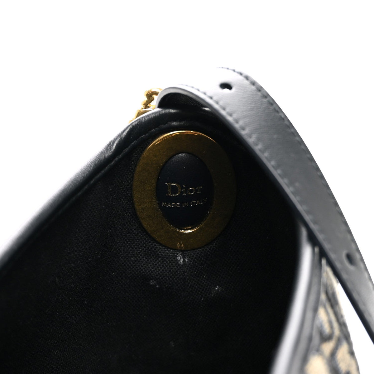 Oblique Calfskin Small Medaillon Bucket Bag Blue wholesalehk.shop