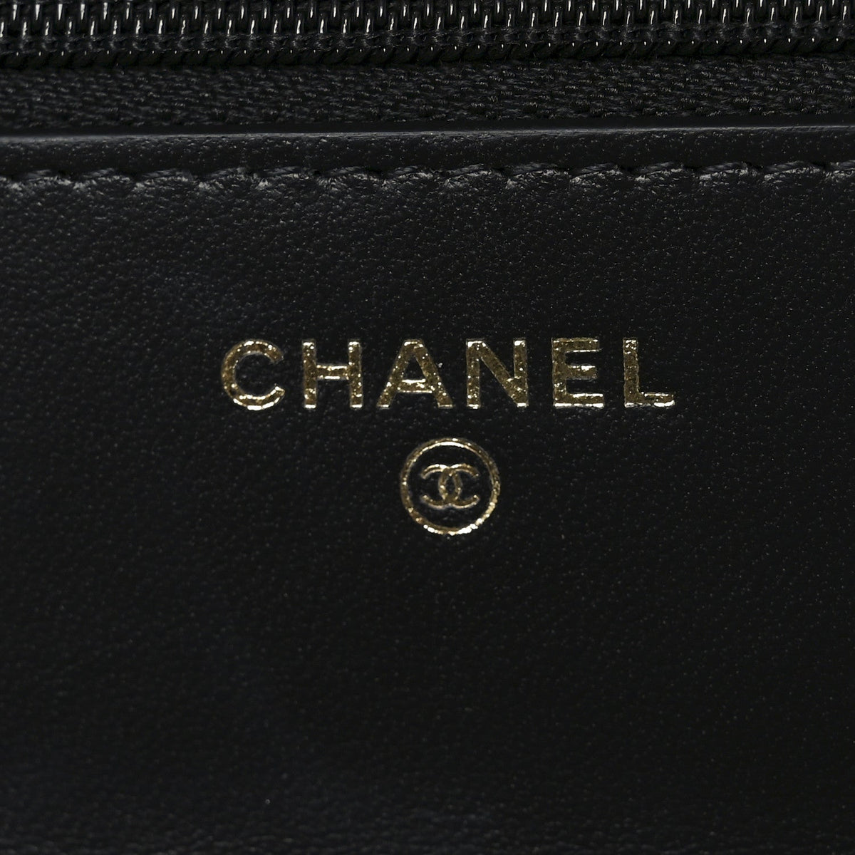 Lambskin Quilted Crystal Handle Wallet On Chain WOC Black wholesalehk.shop