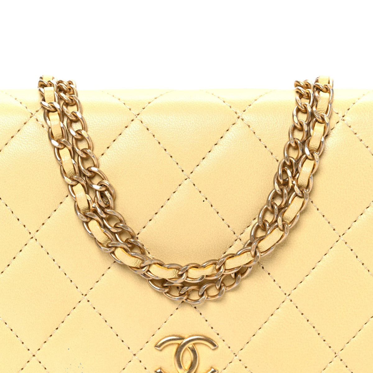 Lambskin Quilted Enamel Wallet On Chain WOC Yellow wholesalehk.shop