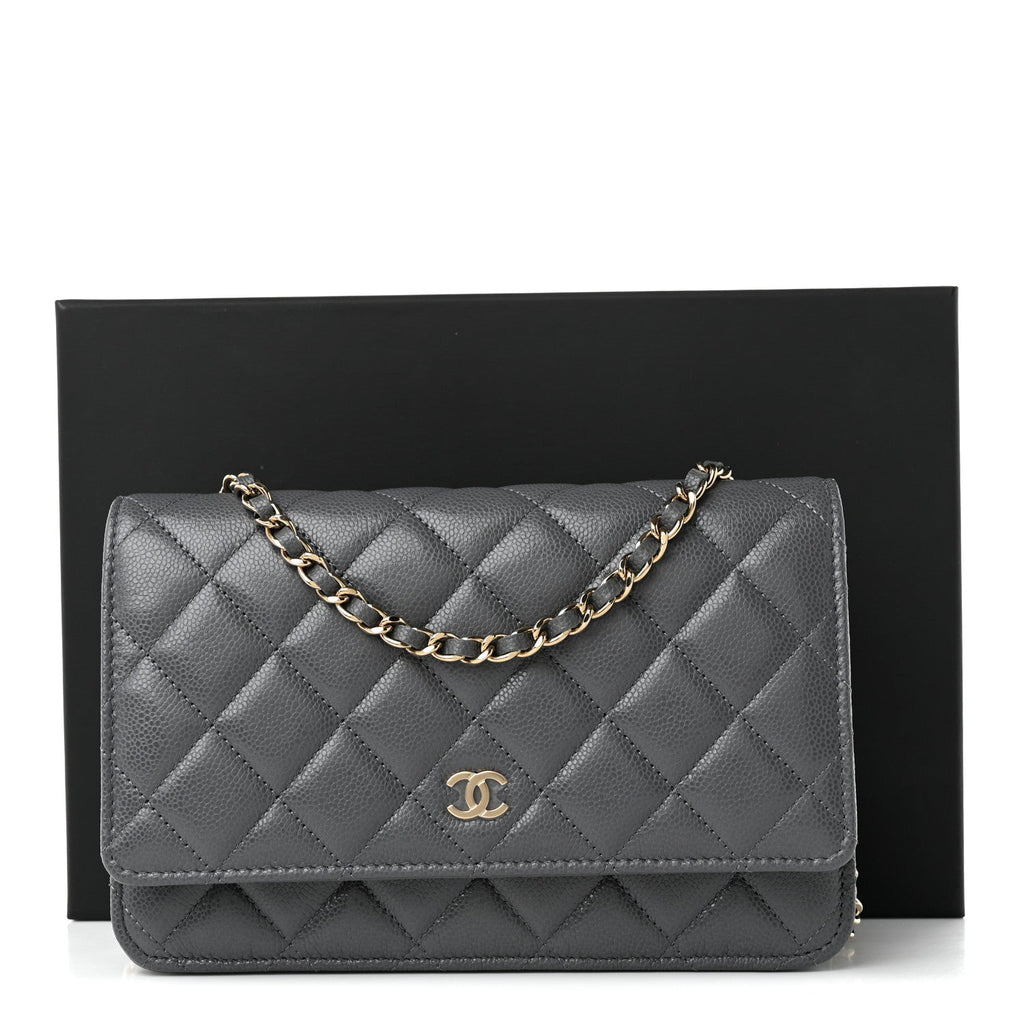 Caviar Quilted Wallet on Chain WOC Grey wholesalehk.shop