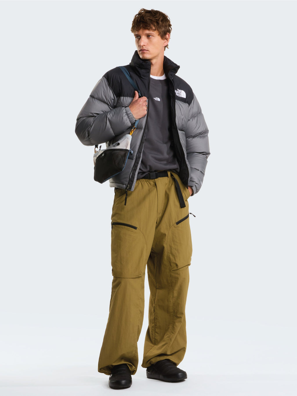 2026 New Arrival Giacca Retro Nuptse in Tessuto Ripstop Lucido Grigio Fumo wholesalehk.shop